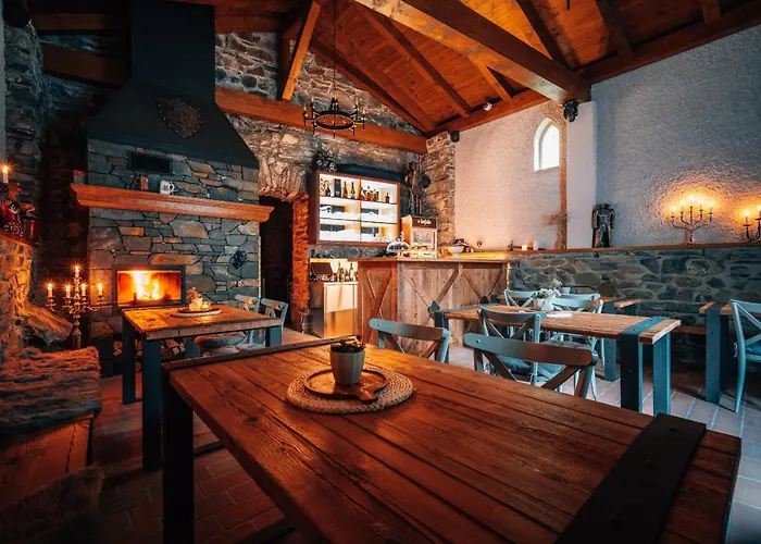 Hrad Kunzov Glamping & & Restaurant * Přerov